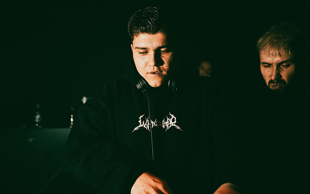 2023 01 27 Airport Angy 1 2023 01 27 Airport Angy 1