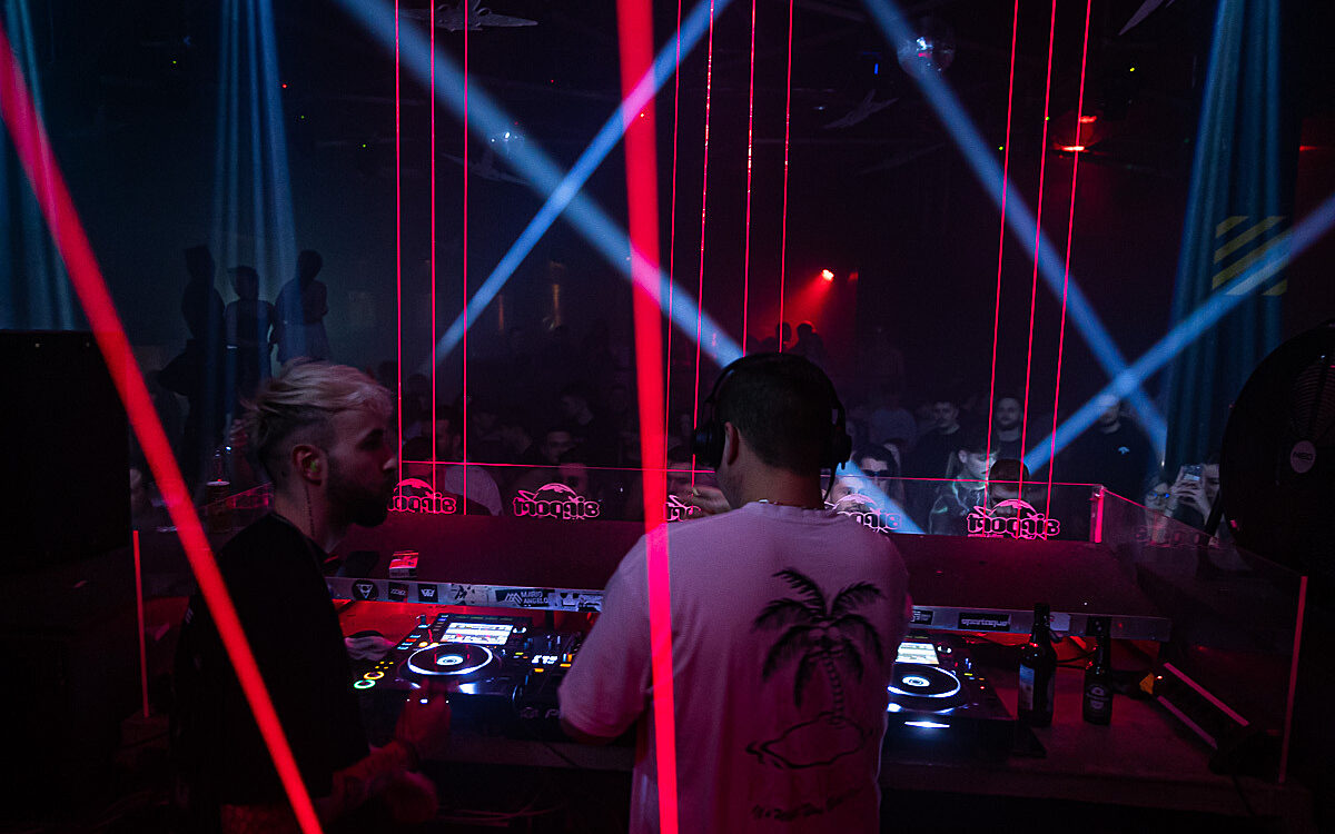 2023 01 28 Airport Angy 4 2023 01 28 Airport Angy 4