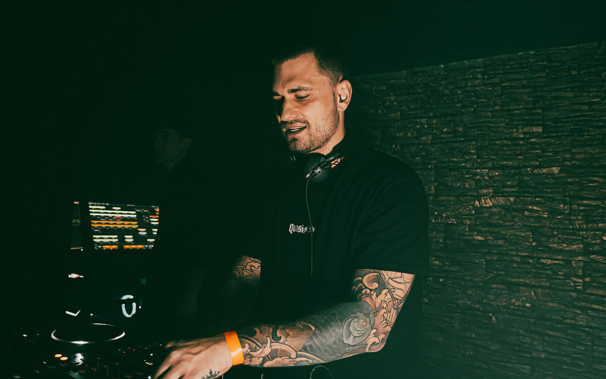 2023 01 28 Airport Angy 46 2023 01 28 Airport Angy 46