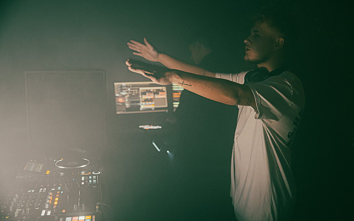 2023 01 28 Airport Angy 5 2023 01 28 Airport Angy 5