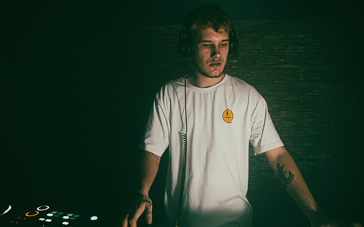 2023 01 28 Airport Angy 7 2023 01 28 Airport Angy 7