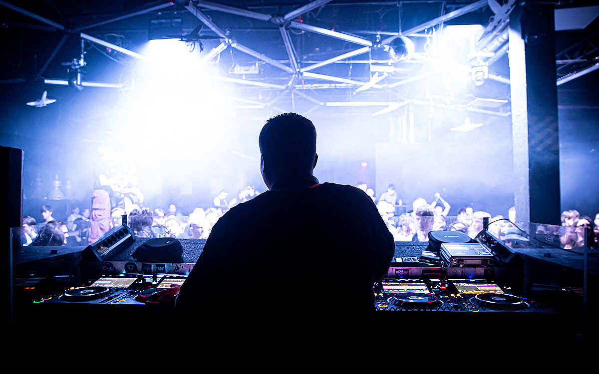 2023 02 04 Airport Clara Cuve 12 2023 02 04 Airport Clara Cuve 12