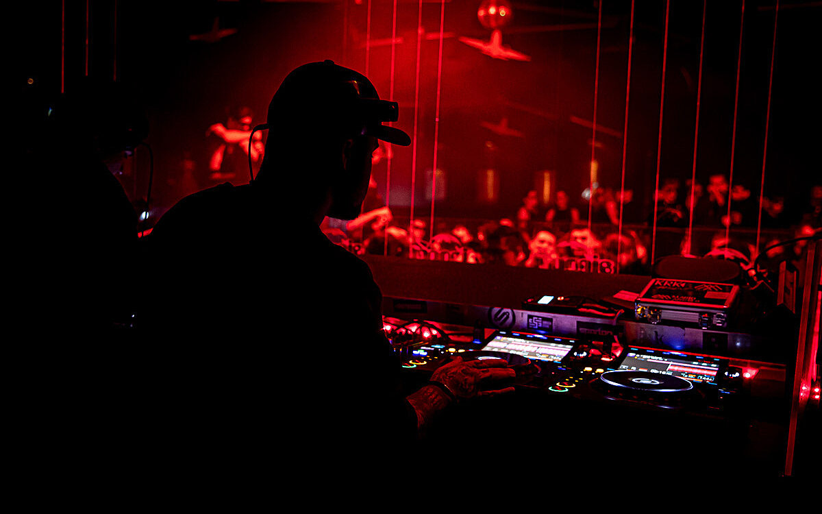 2023 02 04 Airport Clara Cuve 6 2023 02 04 Airport Clara Cuve 6