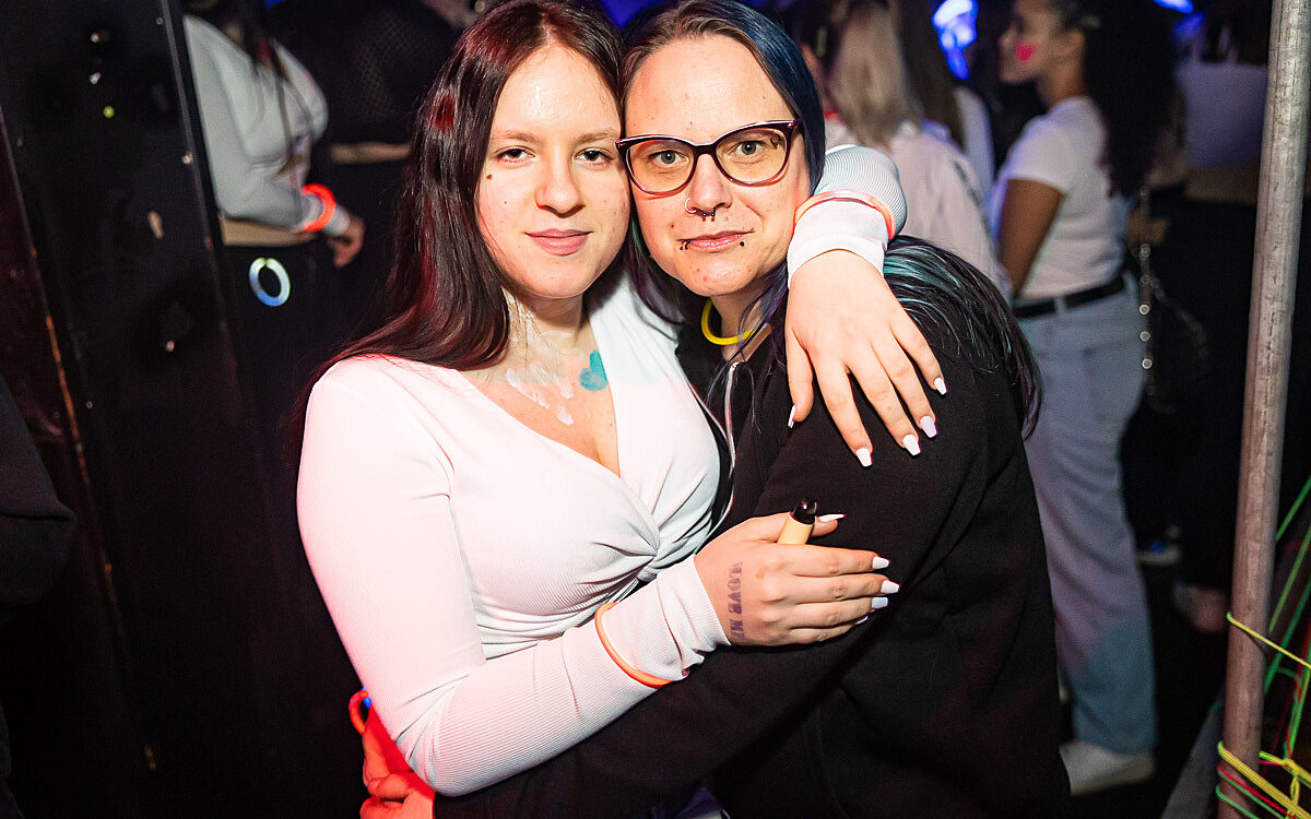 2023 02 10 Airport Neon Night 6 2023 02 10 Airport Neon Night 6