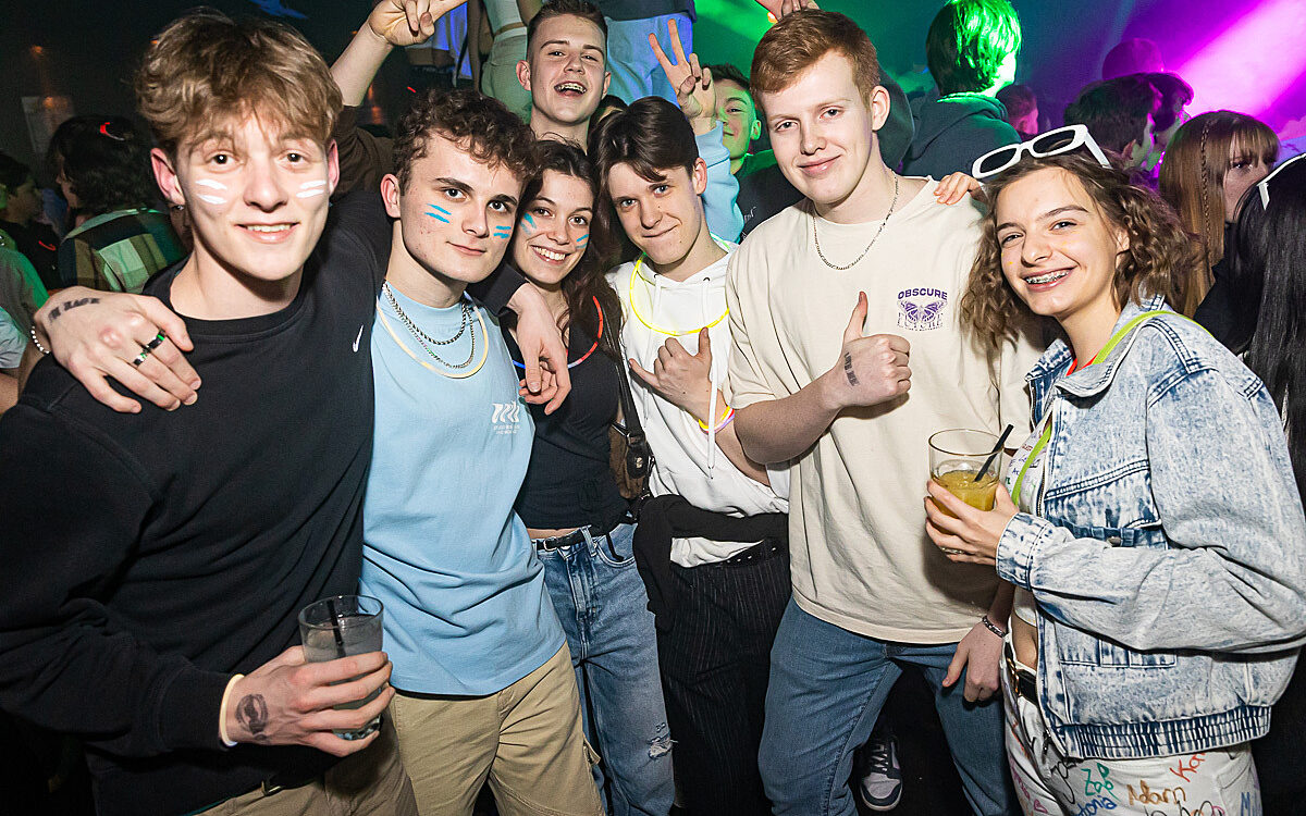 2023 02 11 Airport Neon Night 35 2023 02 11 Airport Neon Night 35