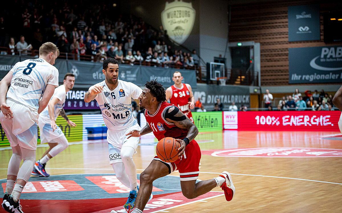 2023 02 15 Wuerzburg Baskets 35 2023 02 15 Wuerzburg Baskets 35