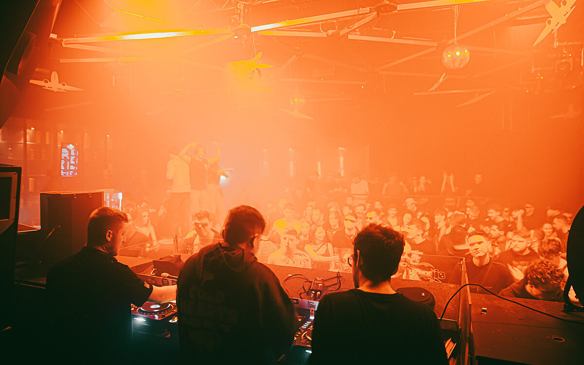 2023 02 19 Residentnight 18 2023 02 19 Residentnight 18