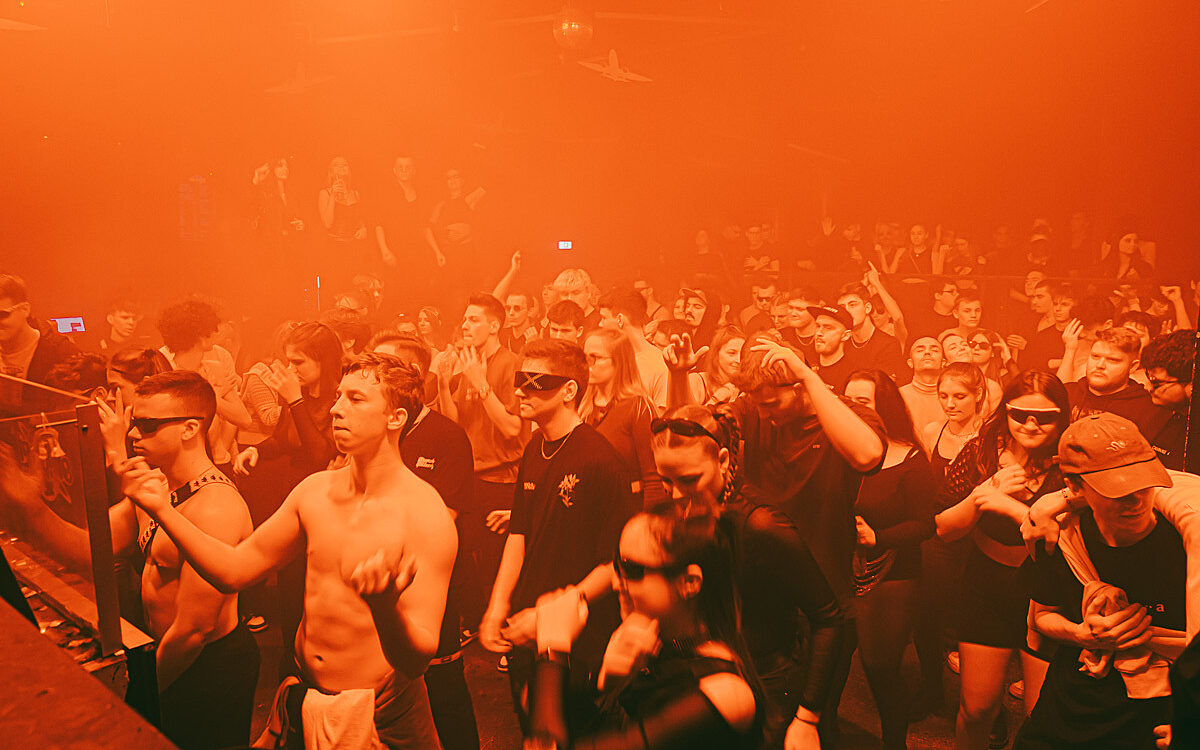 2023 02 19 Residentnight 2 2023 02 19 Residentnight 2