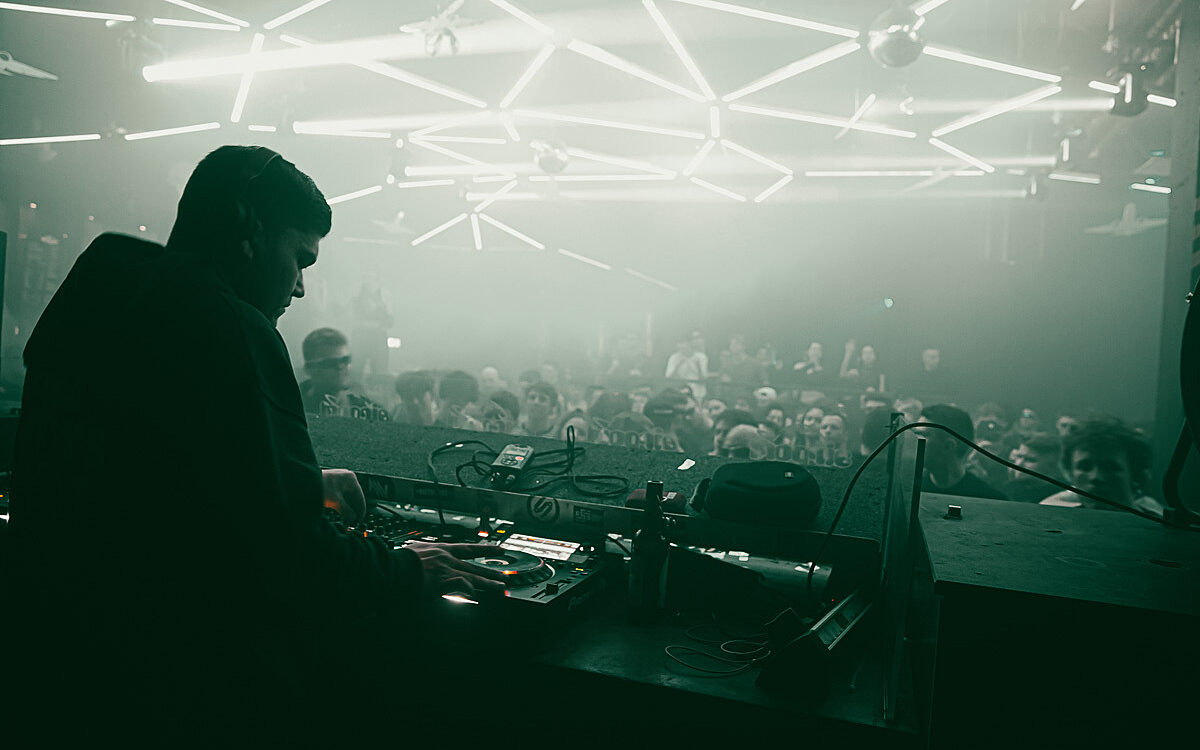 2023 02 19 Residentnight 24 2023 02 19 Residentnight 24