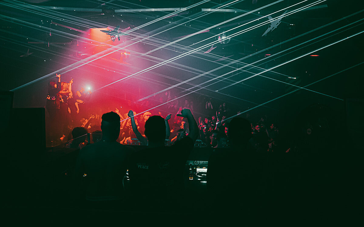 2023 02 19 Residentnight 4 2023 02 19 Residentnight 4