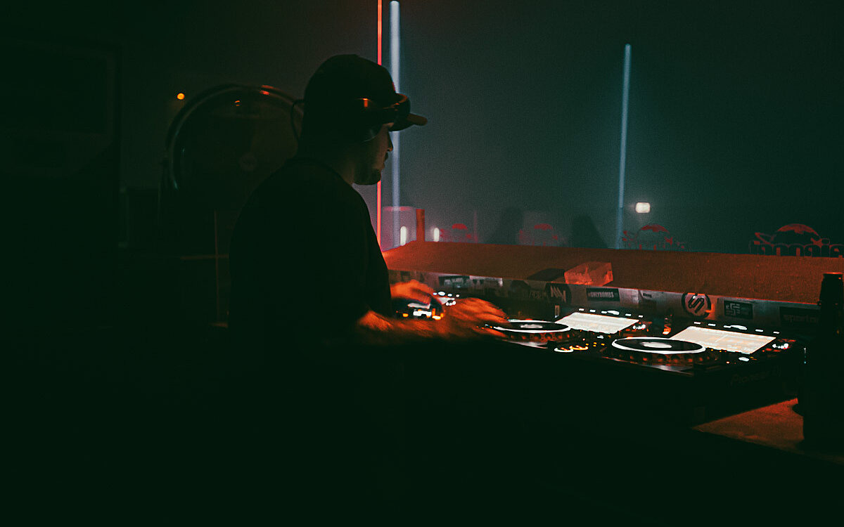 2023 03 17 Airport Klanglos 1 2023 03 17 Airport Klanglos 1