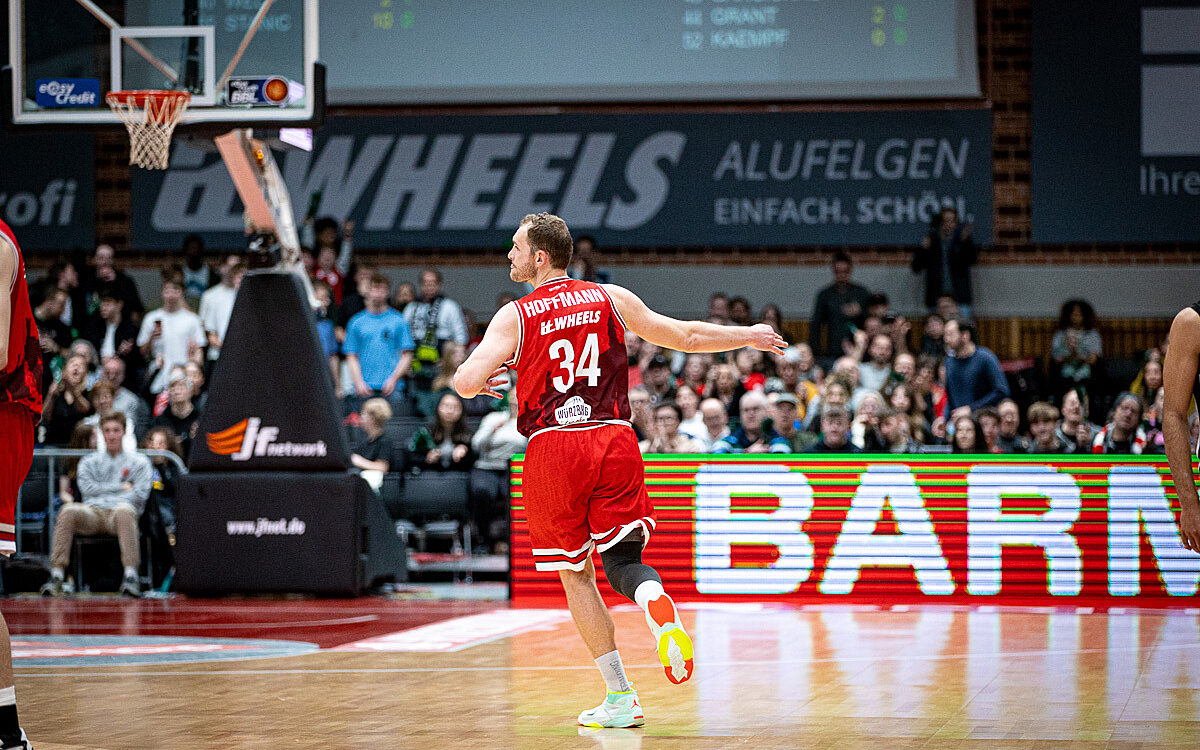 2023 03 17 s Oliver Baskets 34 2023 03 17 s Oliver Baskets 34