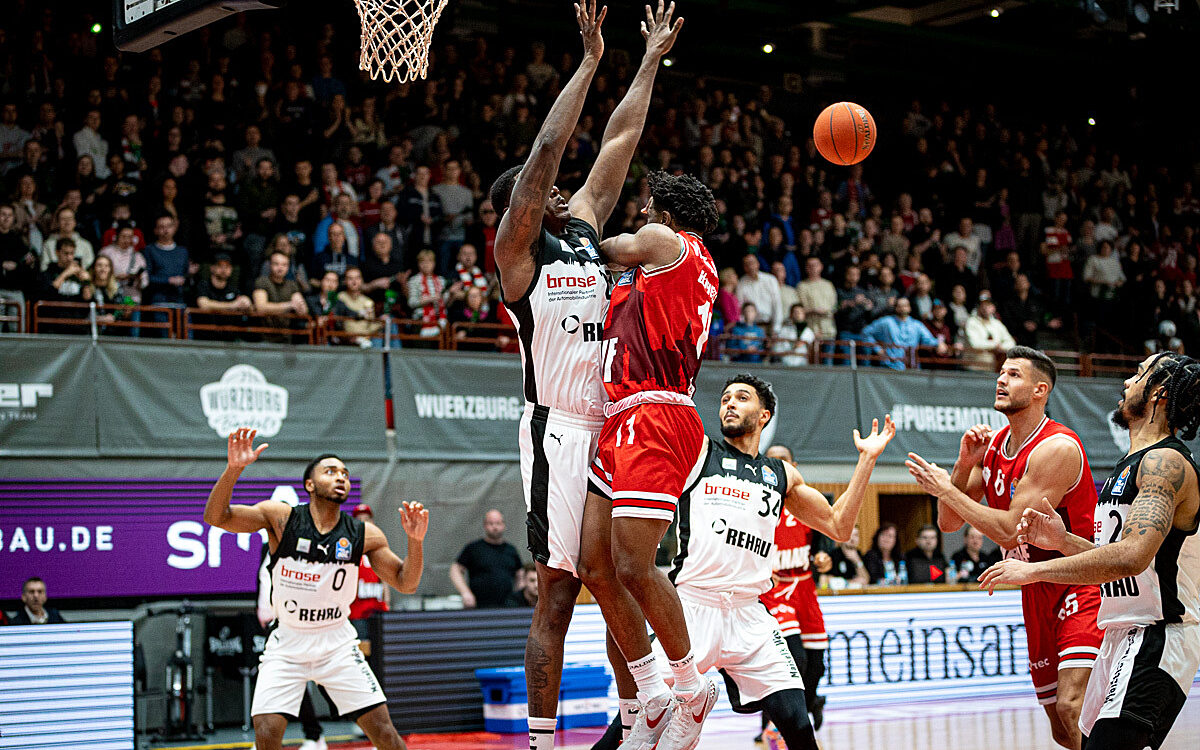 2023 03 17 s Oliver Baskets 9 2023 03 17 s Oliver Baskets 9