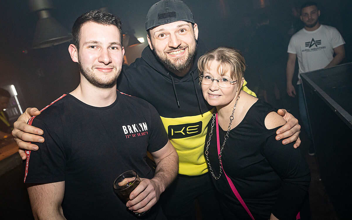 2023 03 18 Airport Klanglos 10 2023 03 18 Airport Klanglos 10