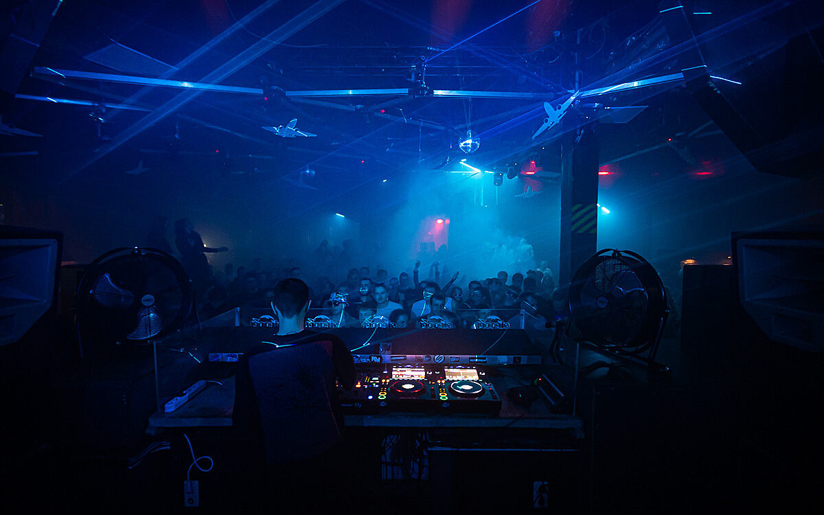 2023 03 18 Airport Klanglos 33 2023 03 18 Airport Klanglos 33