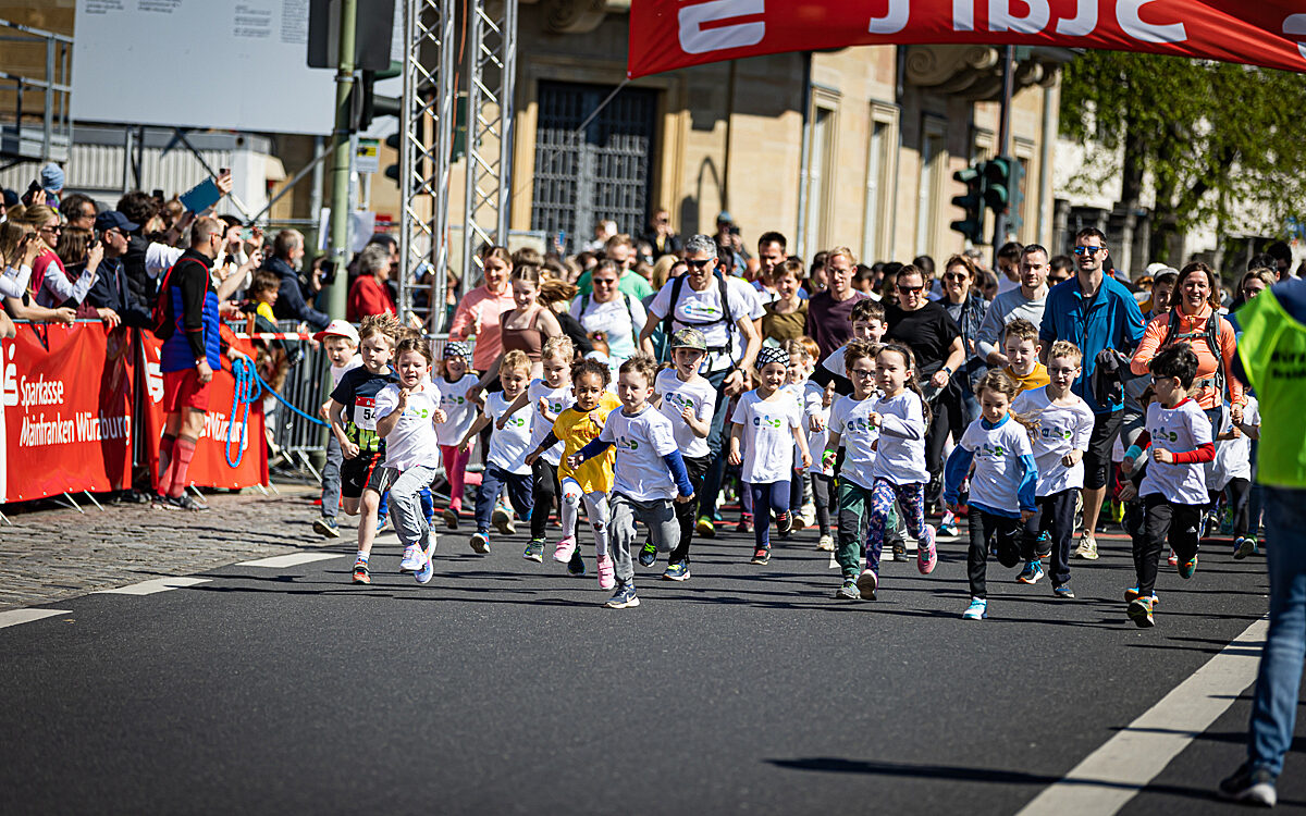 2023 04 30 Residenzlauf 76 2023 04 30 Residenzlauf 76