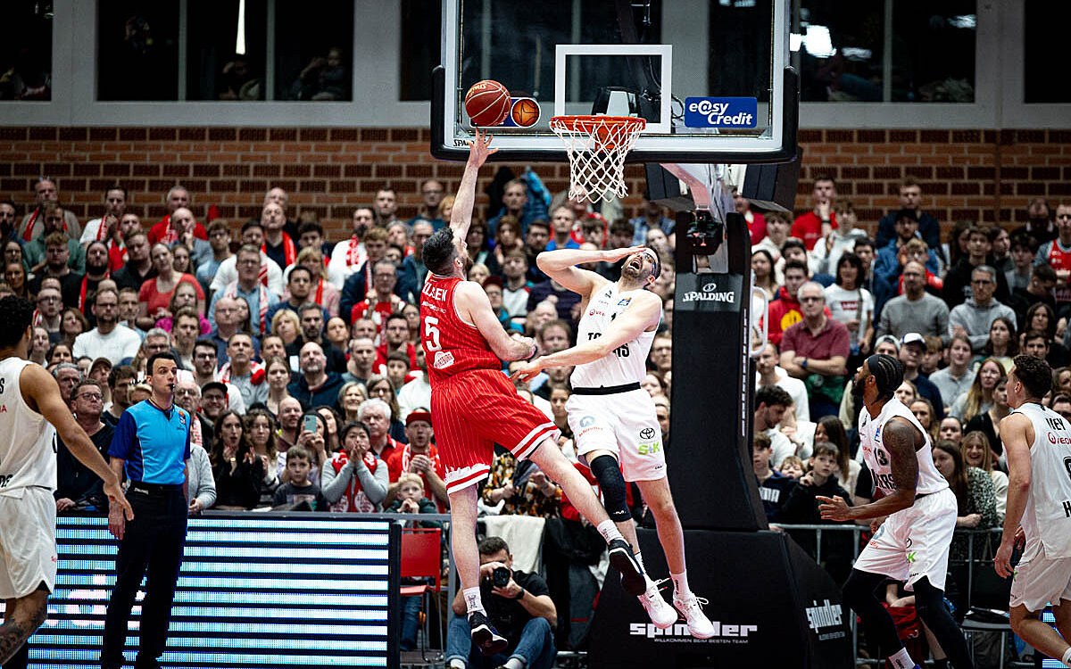 20240317 Wuerzburg Baskets Hamburg 27 20240317 Wuerzburg Baskets Hamburg 27