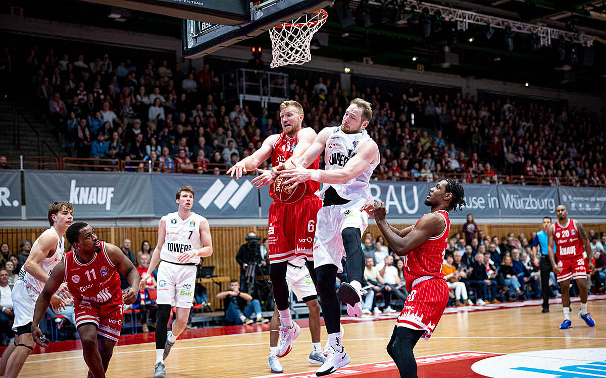 20240317 Wuerzburg Baskets Hamburg 36 20240317 Wuerzburg Baskets Hamburg 36