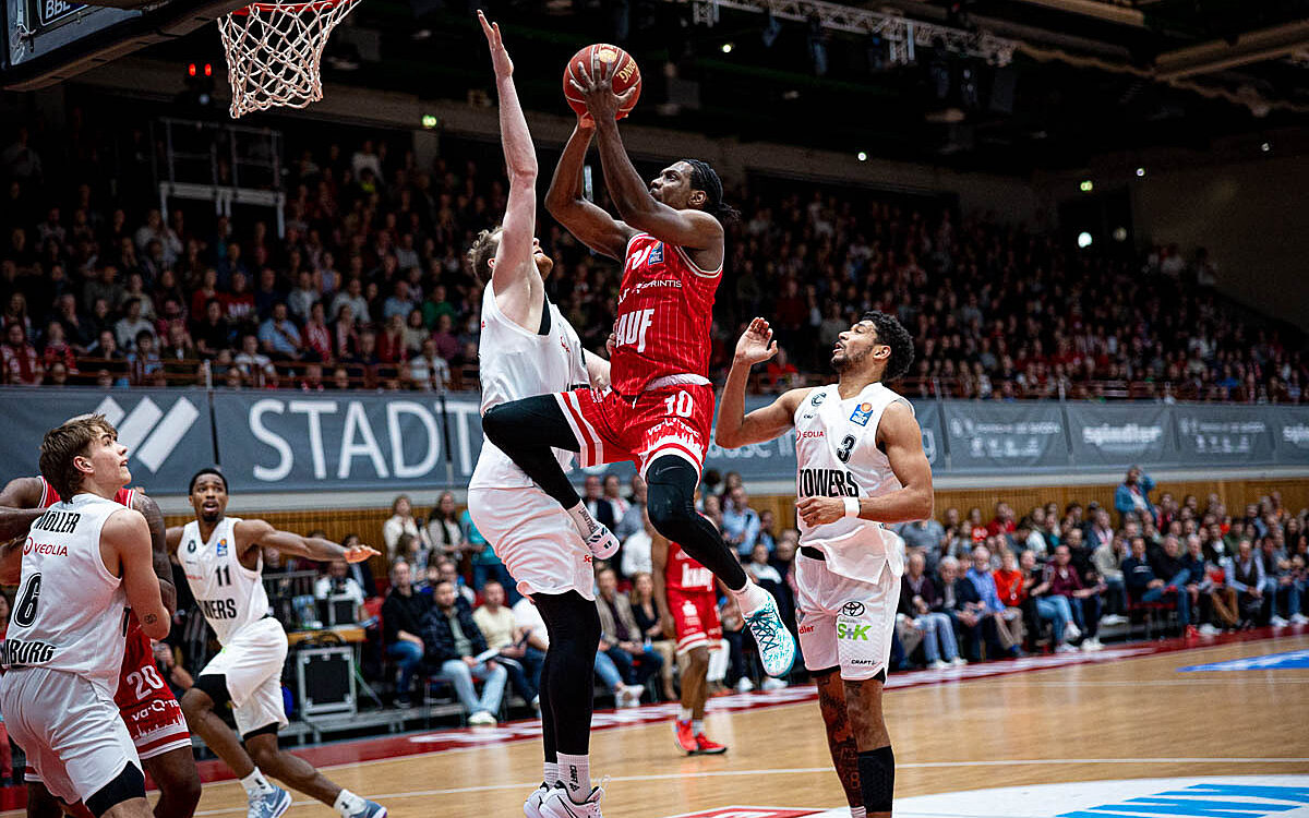 20240317 Wuerzburg Baskets Hamburg 40 20240317 Wuerzburg Baskets Hamburg 40