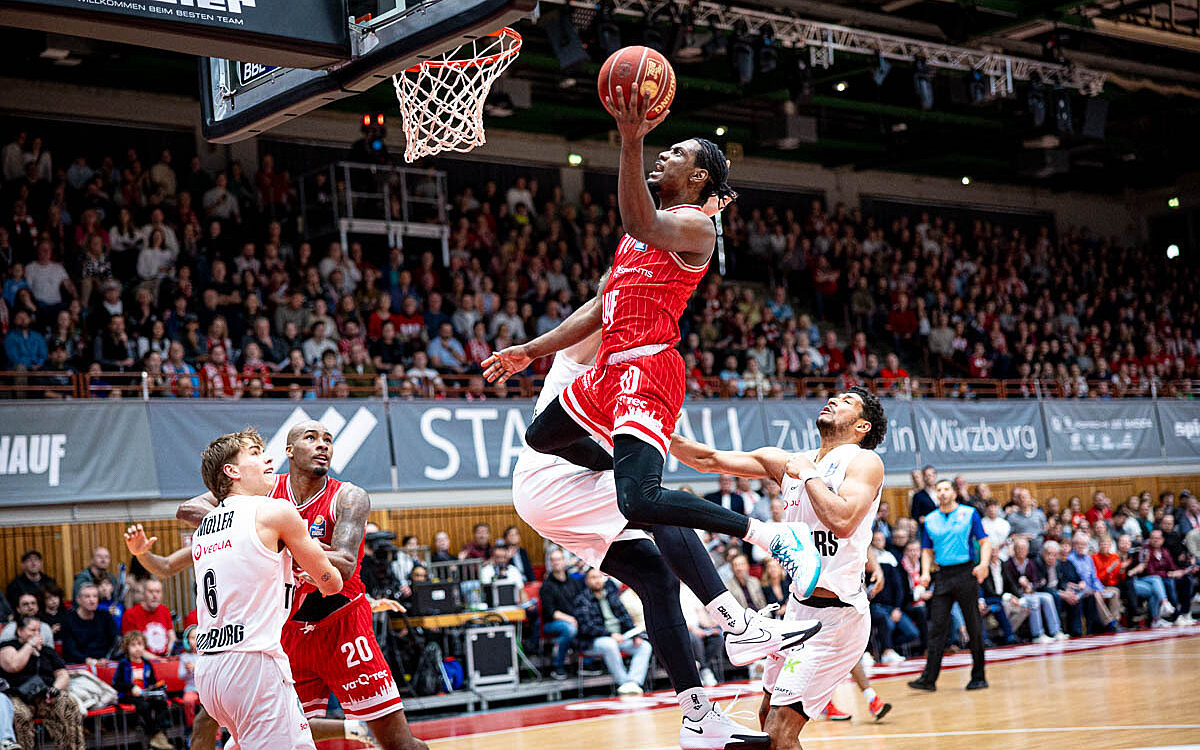 20240317 Wuerzburg Baskets Hamburg 43 20240317 Wuerzburg Baskets Hamburg 43