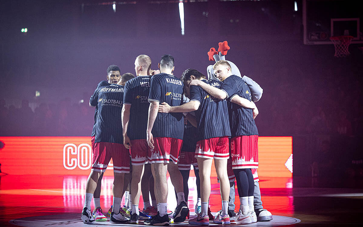 20240317 Wuerzburg Baskets Hamburg 6 20240317 Wuerzburg Baskets Hamburg 6