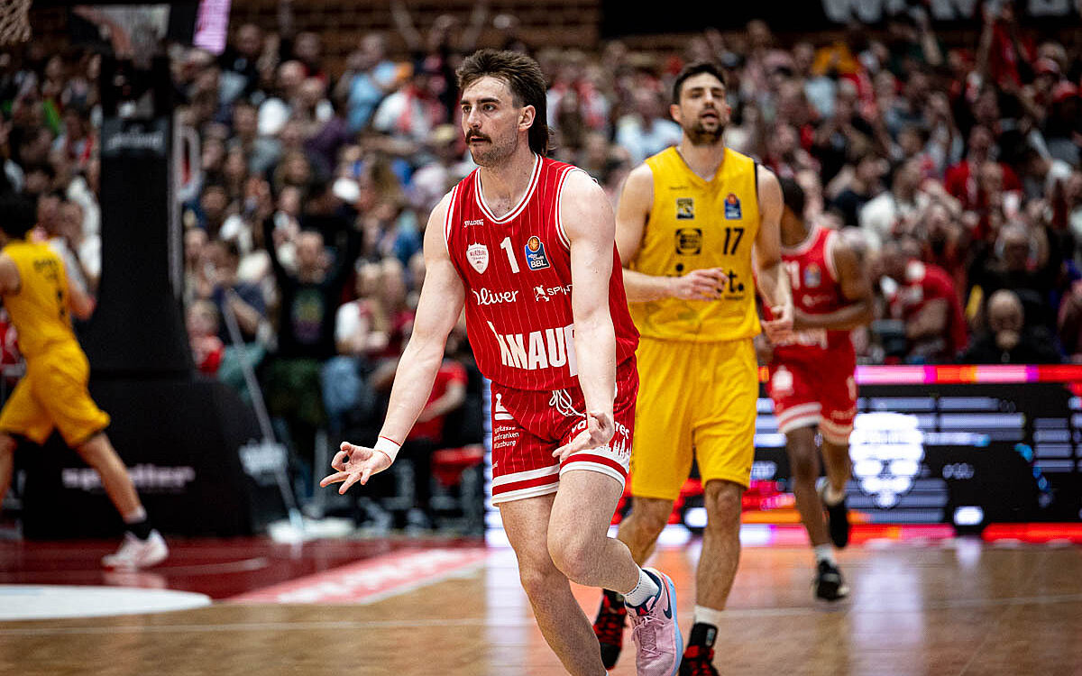 20240330 Wuerzburg Tuebingern 22 20240330 Wuerzburg Tuebingern 22