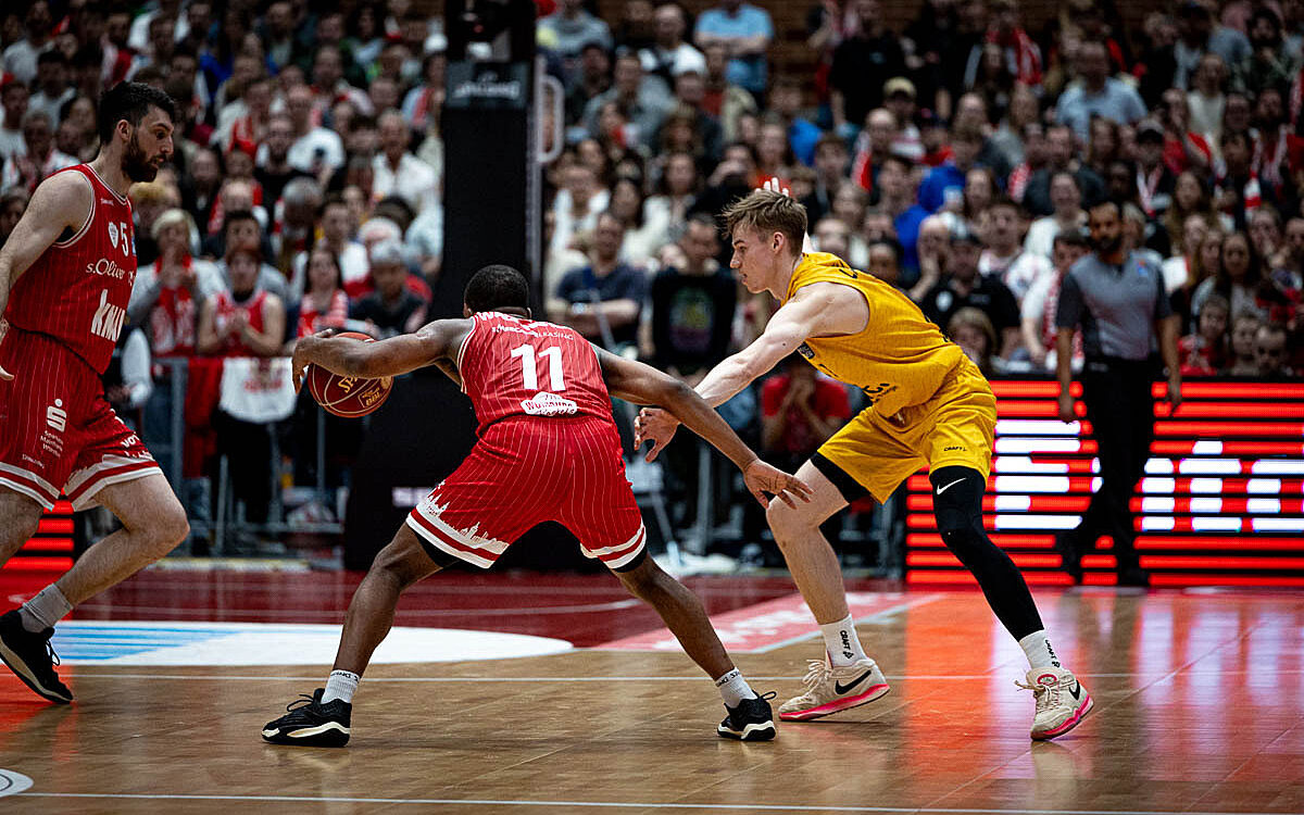 20240330 Wuerzburg Tuebingern 35 20240330 Wuerzburg Tuebingern 35