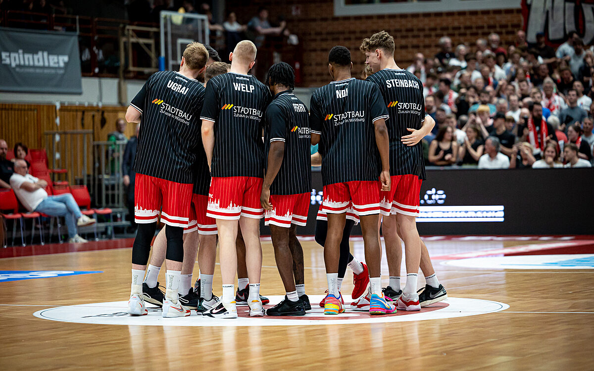 20240414 Wuerzburg Baskers FC Bayern 7 20240414 Wuerzburg Baskers FC Bayern 7