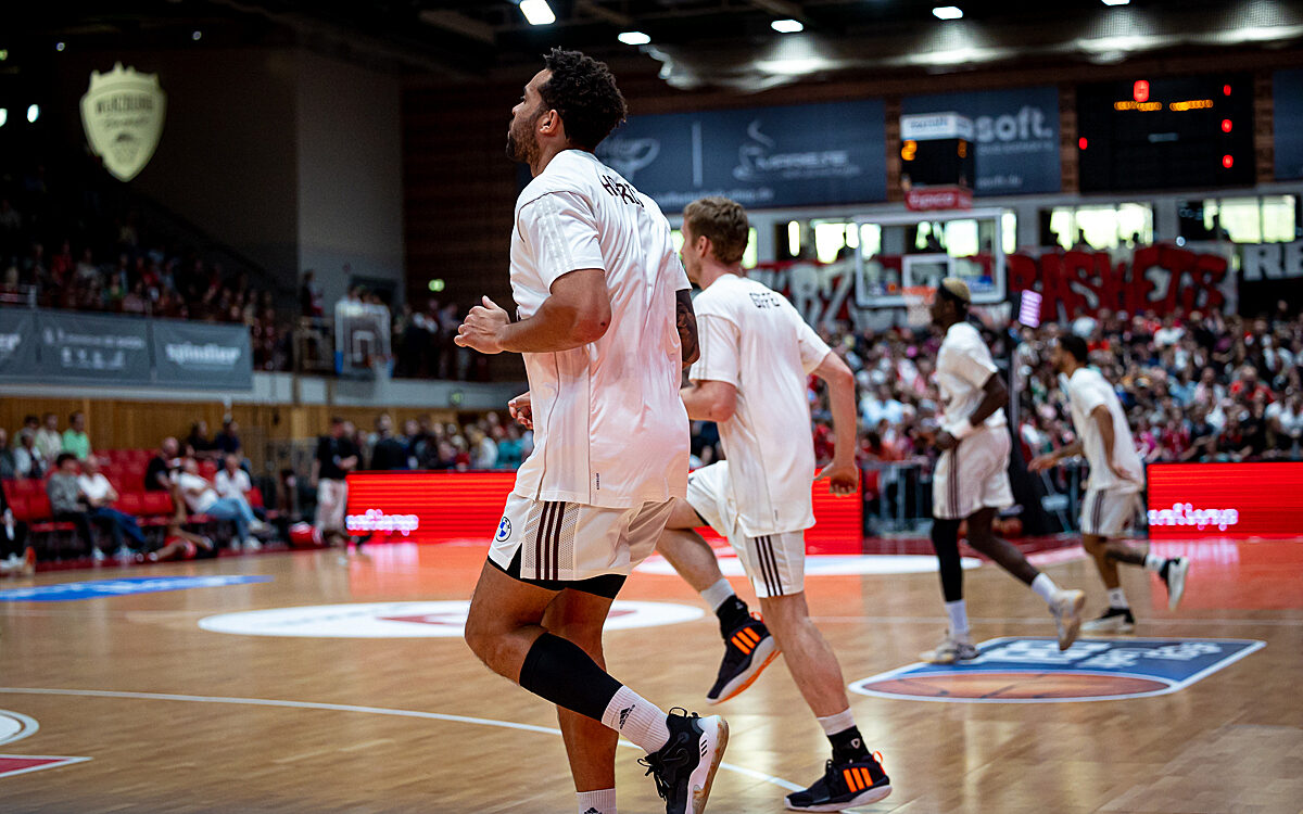 20240414 Wuerzburg Baskers FC Bayern 8 20240414 Wuerzburg Baskers FC Bayern 8