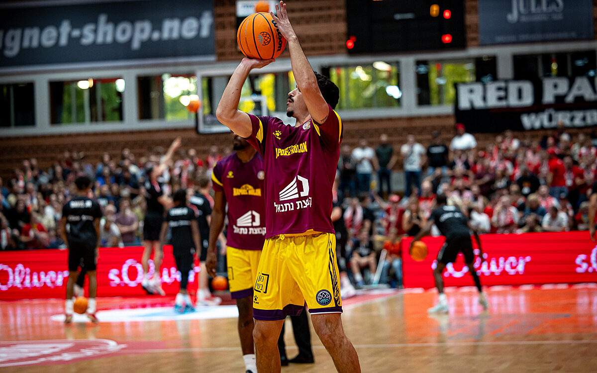 20241001 Fit One Baskets Holon 11 20241001 Fit One Baskets Holon 11