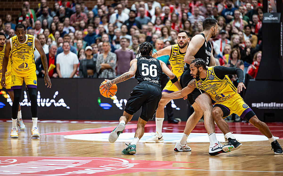 20241001 Fit One Baskets Holon 13 20241001 Fit One Baskets Holon 13