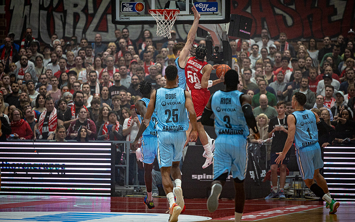 20241018 Fit One Wue Hamburg 24 20241018 Fit One Wue Hamburg 24