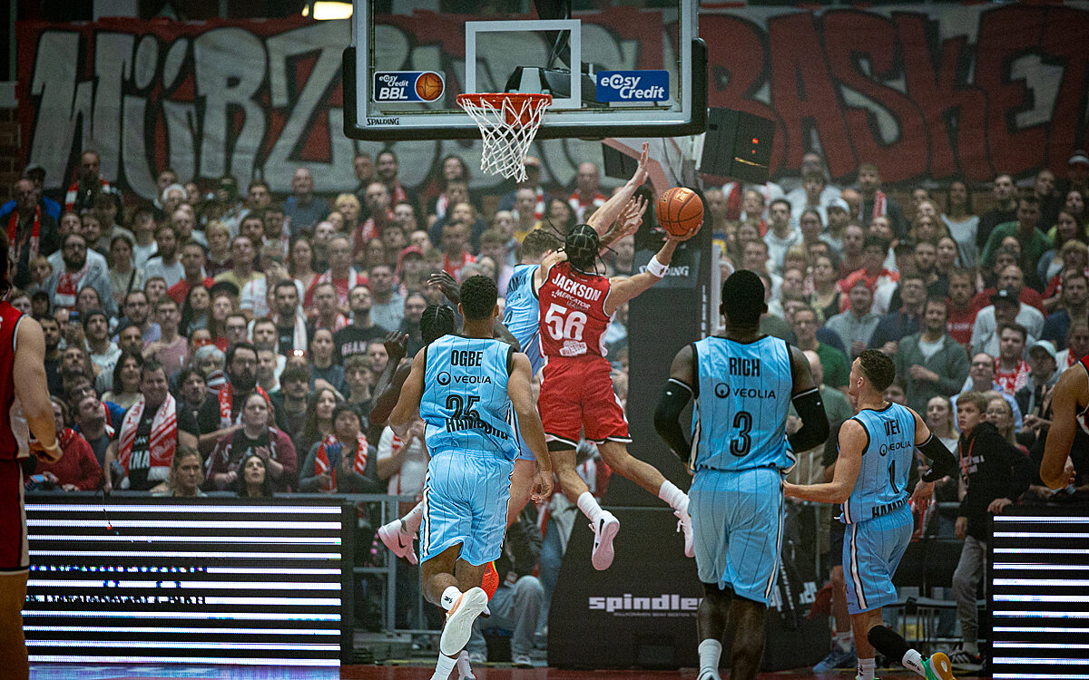 20241018 Fit One Wue Hamburg 25 20241018 Fit One Wue Hamburg 25