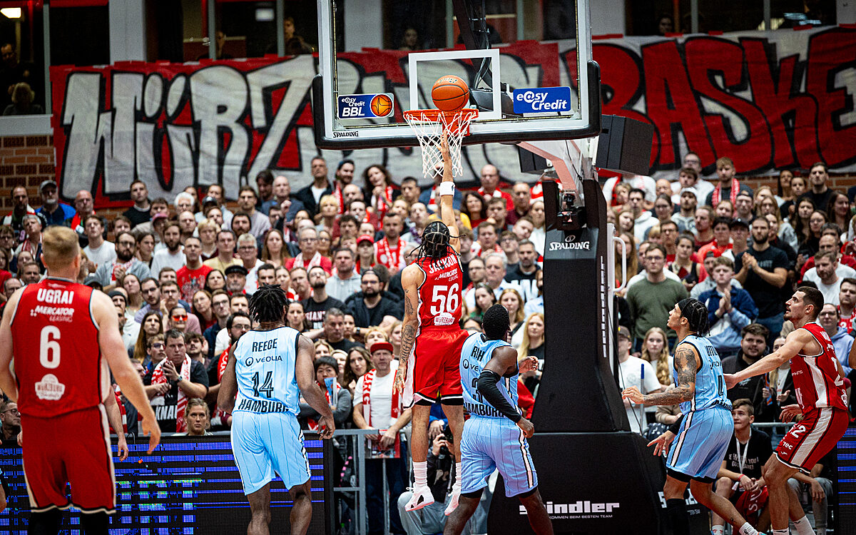 20241018 Fit One Wue Hamburg 37 20241018 Fit One Wue Hamburg 37