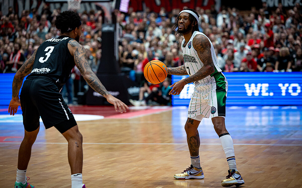 20241106 Wuerzburg Nanterre 13 20241106 Wuerzburg Nanterre 13