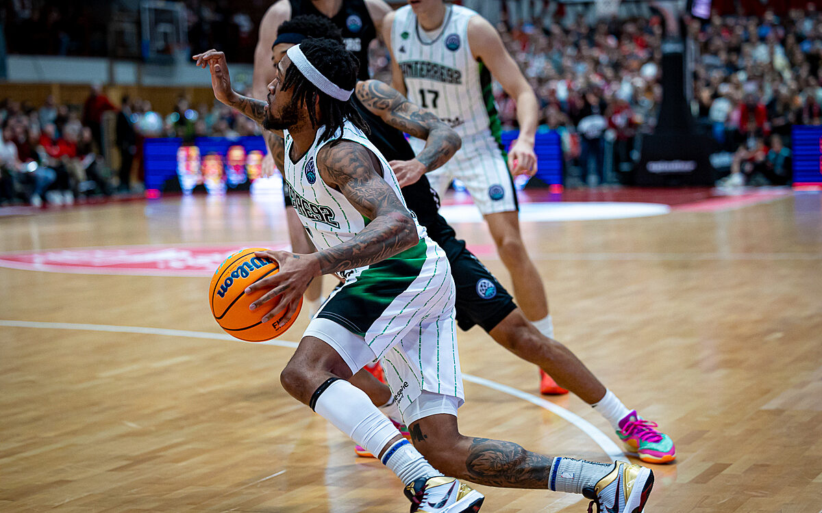 20241106 Wuerzburg Nanterre 17 20241106 Wuerzburg Nanterre 17