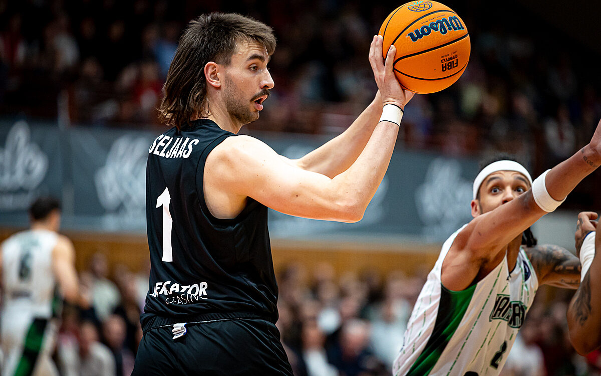 20241106 Wuerzburg Nanterre 19 20241106 Wuerzburg Nanterre 19