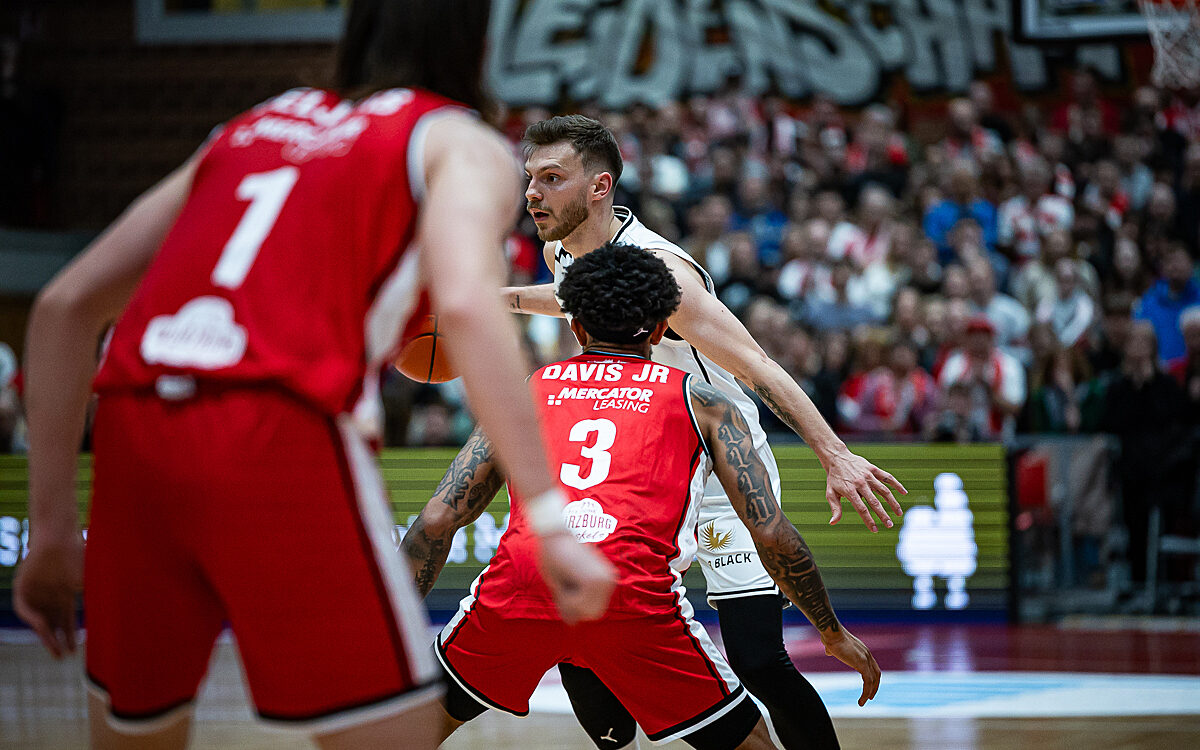 20241110 Wuerzburg Baskets Braunschweig 12 20241110 Wuerzburg Baskets Braunschweig 12