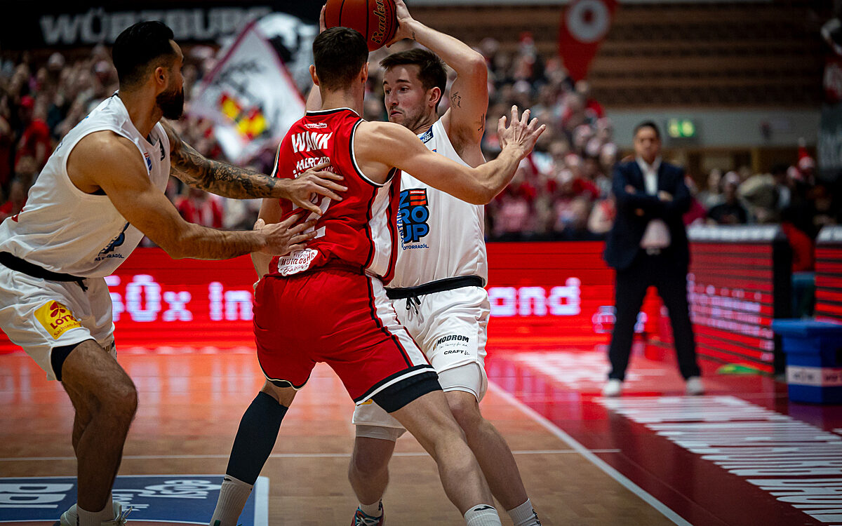 20241221 Wuerzburg Syntainic 14 20241221 Wuerzburg Syntainic 14