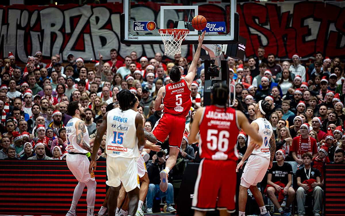 20241221 Wuerzburg Syntainic 32 20241221 Wuerzburg Syntainic 32