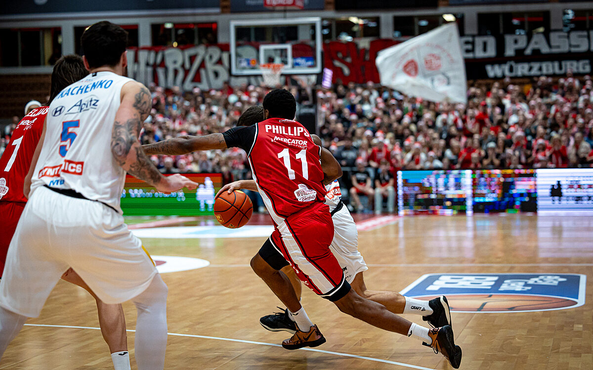 20241221 Wuerzburg Syntainic 40 20241221 Wuerzburg Syntainic 40