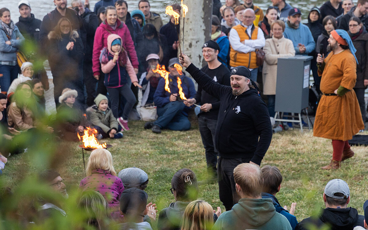 2025 05 23 mitelaltermarkt 10 2025 05 23 mitelaltermarkt 10