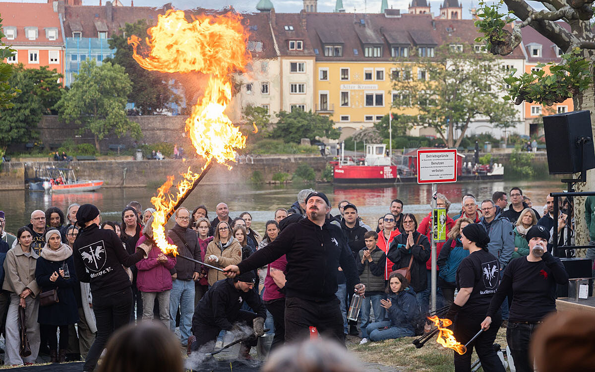 2025 05 23 mitelaltermarkt 22 2025 05 23 mitelaltermarkt 22