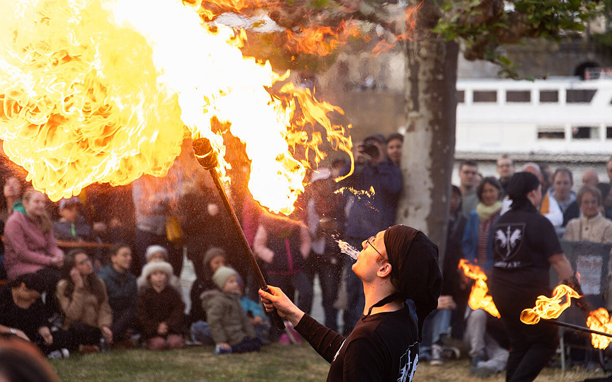 2025 05 23 mitelaltermarkt 26 2025 05 23 mitelaltermarkt 26