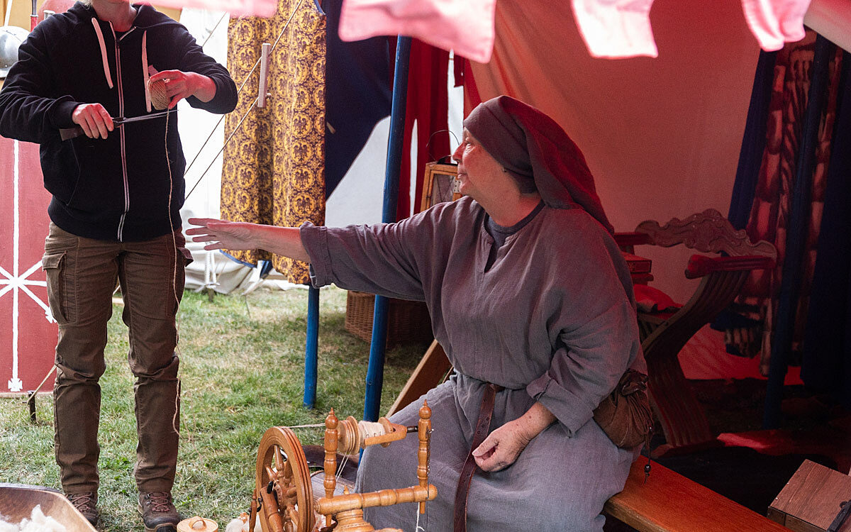 2025 05 23 mitelaltermarkt 47 2025 05 23 mitelaltermarkt 47