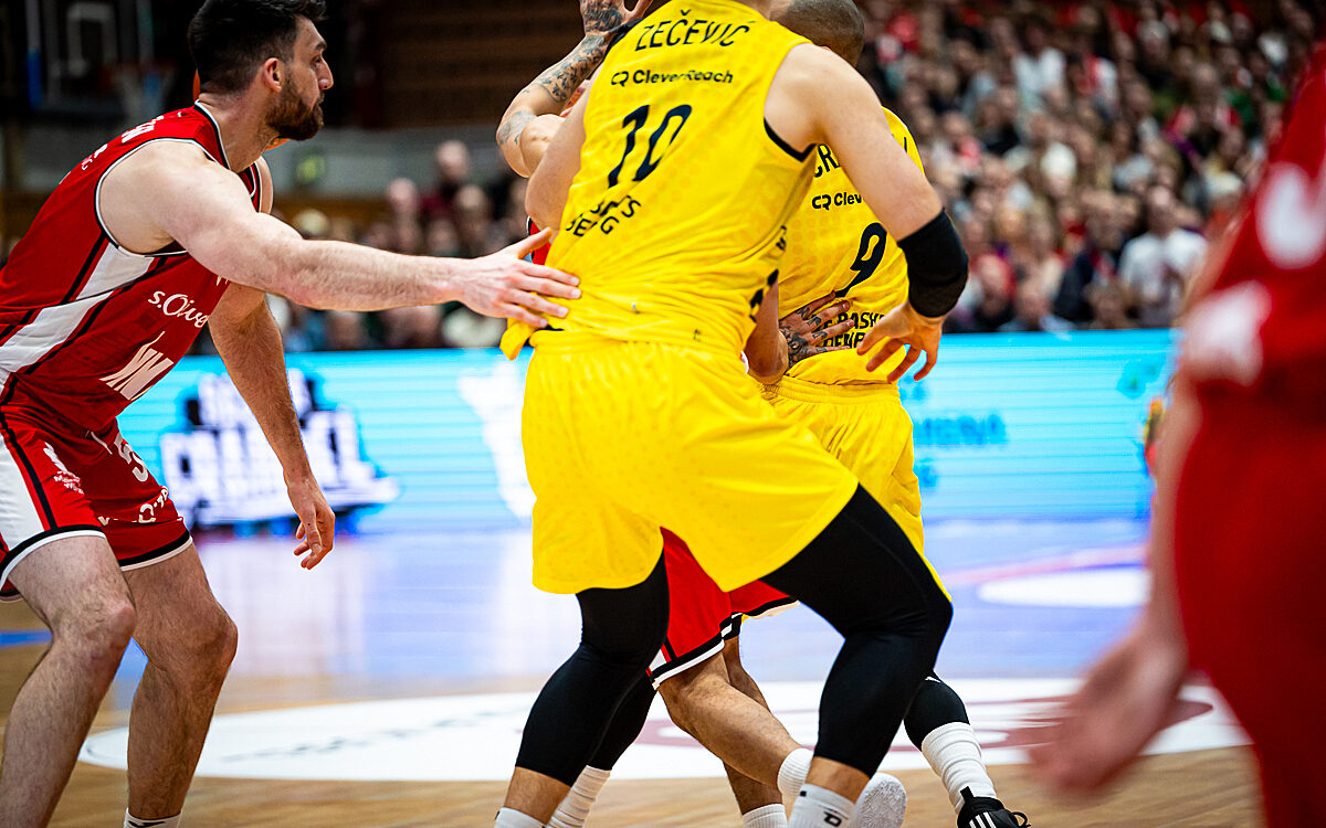 20250201 Wuerzburg Oldenburg 38 20250201 Wuerzburg Oldenburg 38