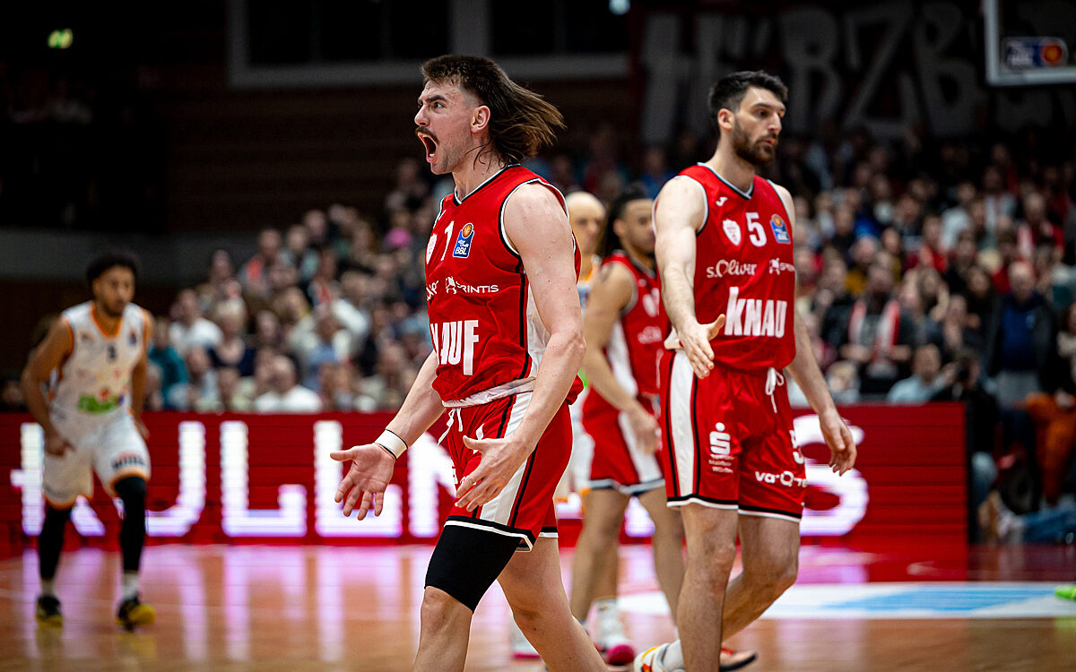 20250209 Wuerzburg Rostock 79 20250209 Wuerzburg Rostock 79