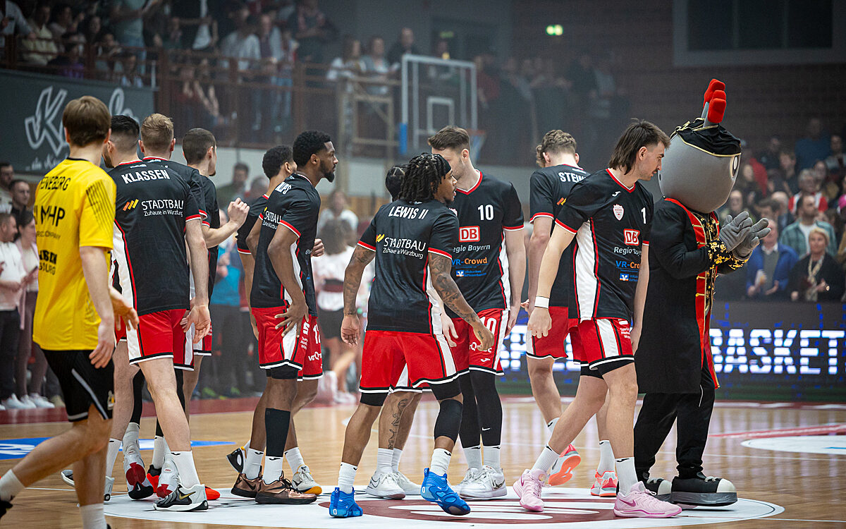 20250301 Wuerzburg Ludwigsburg 13 20250301 Wuerzburg Ludwigsburg 13