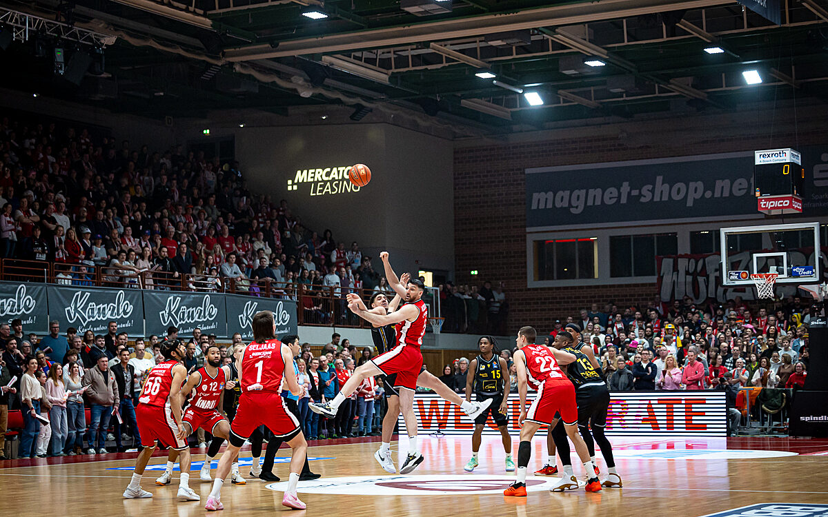 20250301 Wuerzburg Ludwigsburg 21 20250301 Wuerzburg Ludwigsburg 21