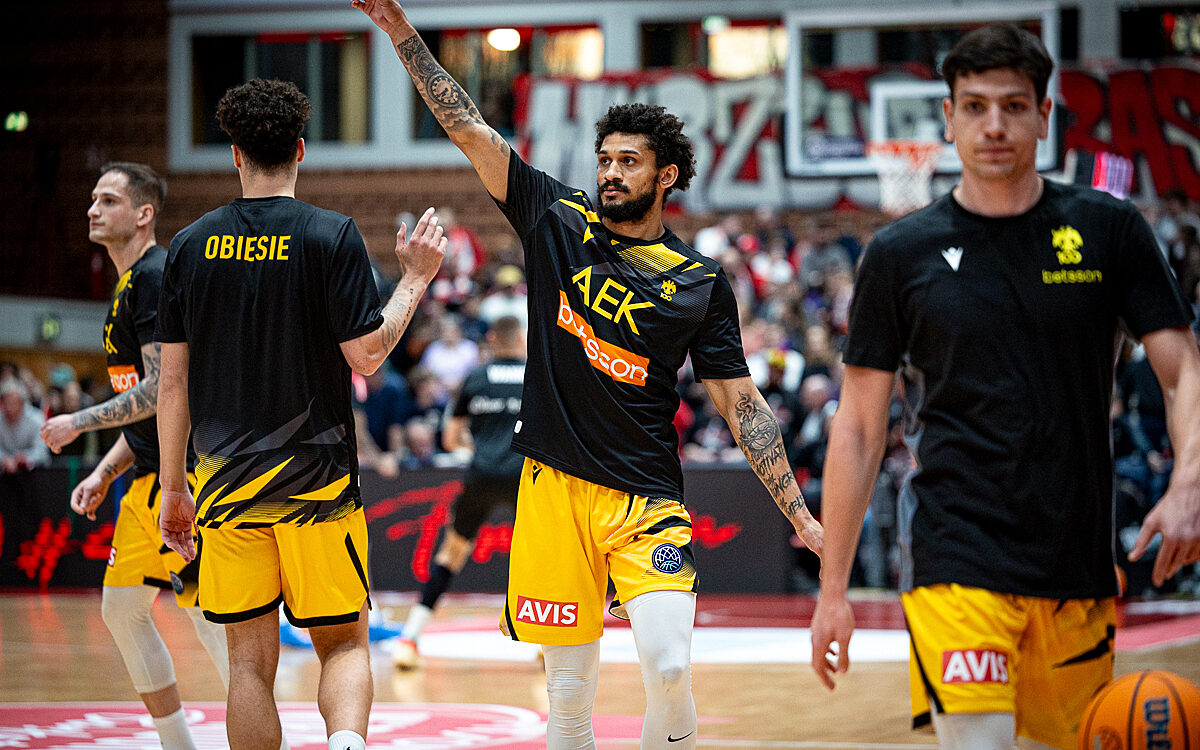 20250304 Wue Baskets Athen 1 20250304 Wue Baskets Athen 1